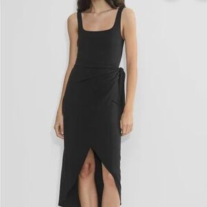 Aritzia Wilfred women’s Saturn midi Dress